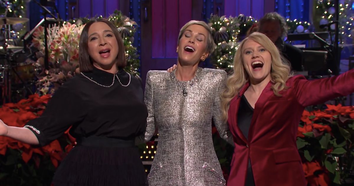 Watch Kristen Wiig’s Cold Opening Monologue on SNL