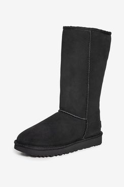 UGG Women’s Classic Tall II Winter Boot