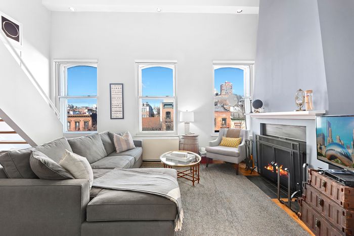 Houses Under $1 Million in NYC: Affordable Homes for Sale