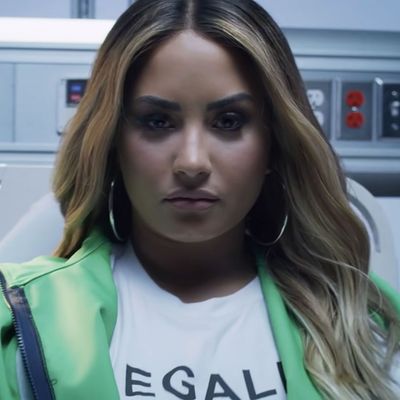 Demi Lovato Didn't 'Have Boobs' Until She Ate What She 'Wanted