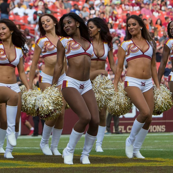Redskin Cheerleaders Nude