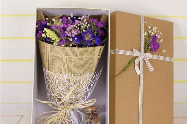 Forget-Me-Not Dried Flower Gift Box