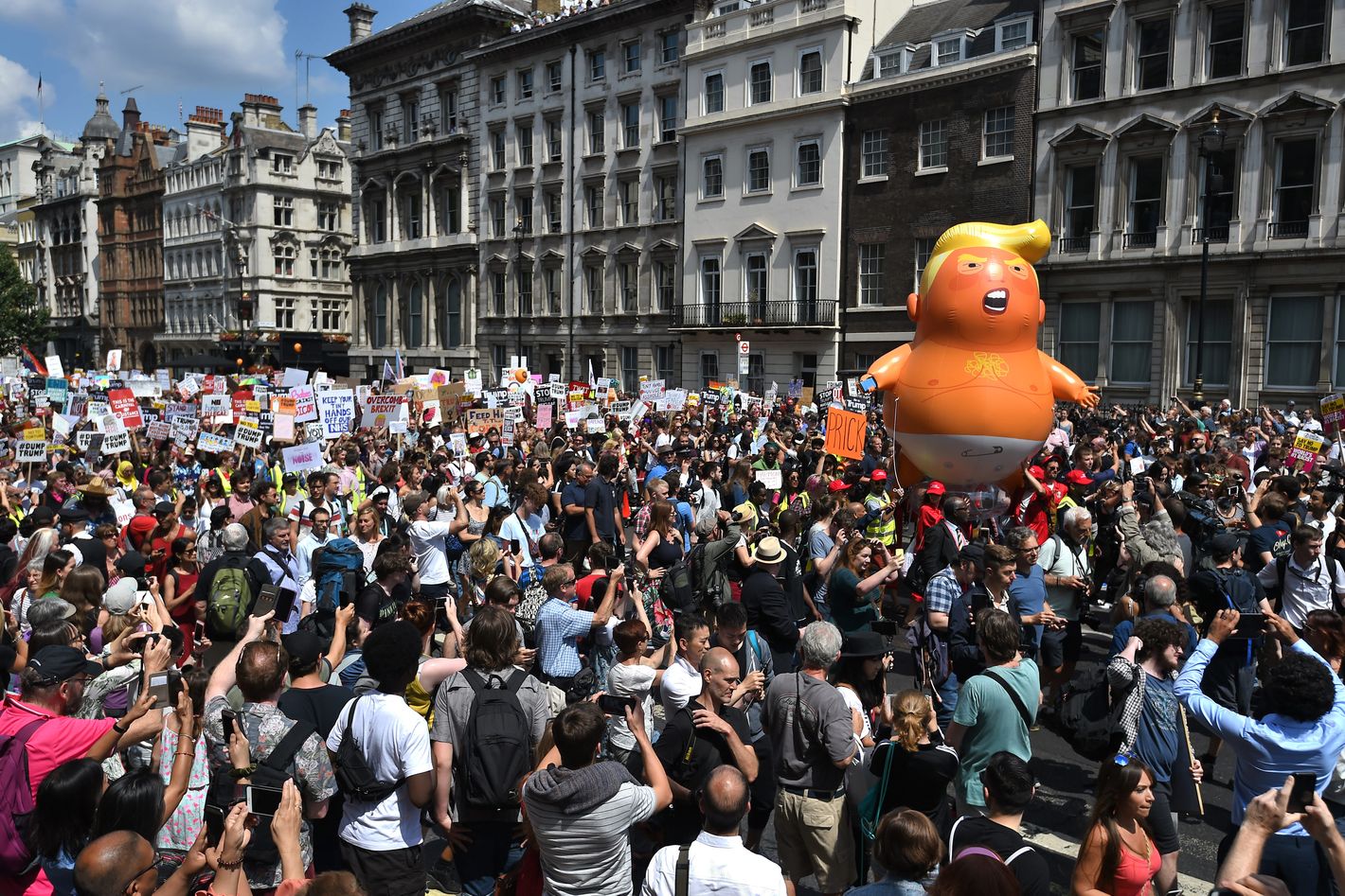 London Protest Against Trump: Huge Crowds During His Visit