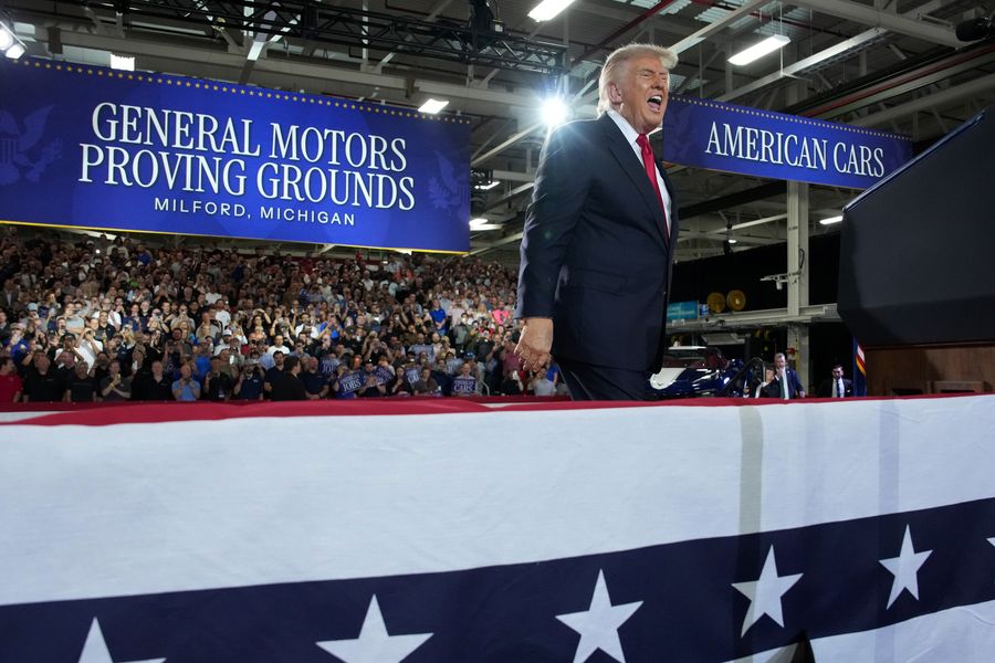 6 Reasons Republicans Dread Trump’s Midterm Convention