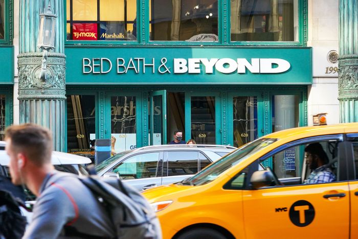 Bed Bath & Beyond announces store closures, layoffs and new