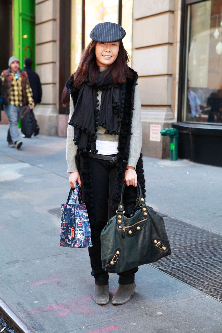 Street Style: Women and Their Ubiquitous ‘Second Bags’