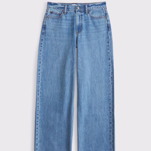 Abercrombie & Fitch Curve Love Low Rise Ultra Loose Jean