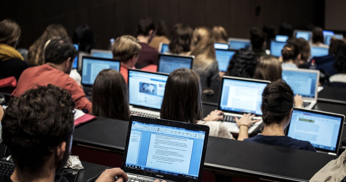 What Are the Best Laptops For College Students?