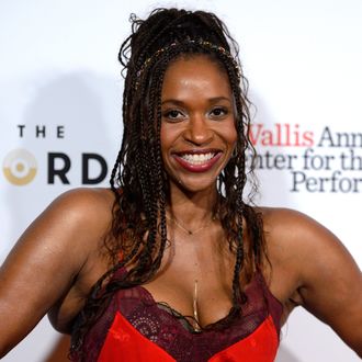 FREE HORROR 11241b704d73a229f7a30ec54a84b4290c-merrin-dungey.rsquare.w330 Merrin Dungey to Star in NBC Mystery Drama ‘In Between’ 