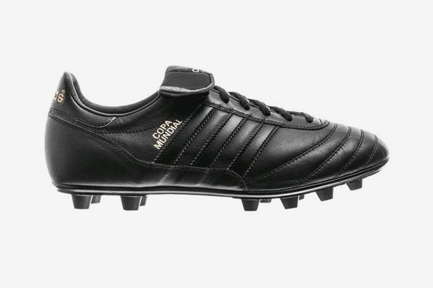 adidas blackout soccer cleats