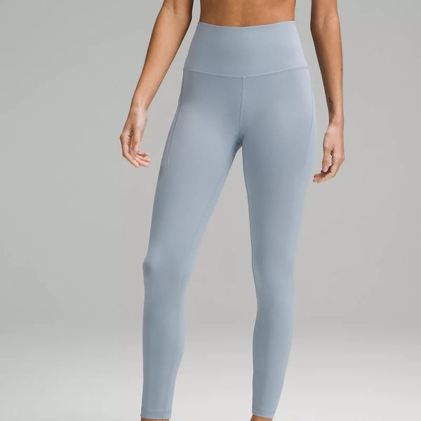 Lululemon Wunder Train High-Rise Tight with Pockets - 28