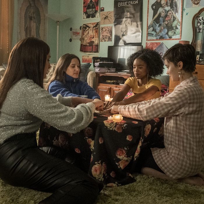 Zoey Luna, Gideon Adlon, Lovie Simone, and Cailee Spaeny in The Craft: Legacy