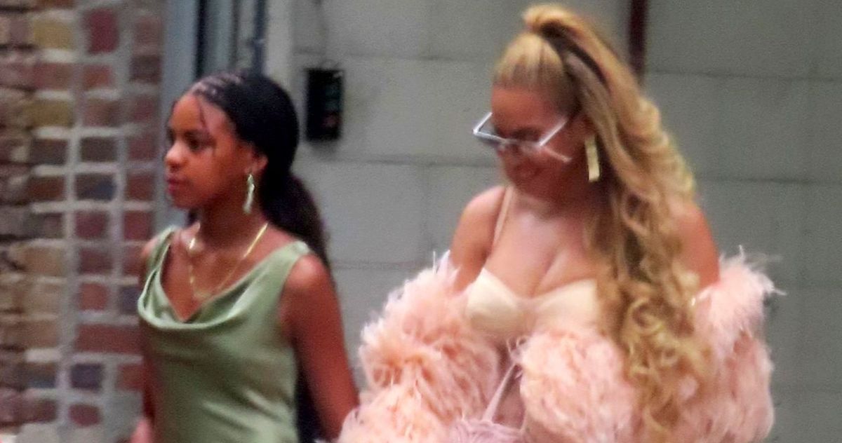 blue ivy dress backlash Beyonc, Tina Knowles & Jay-Z attended the premiere of Mufasa: The Lion King to support Blue Ivy