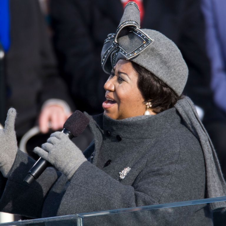 See Aretha Franklin’s Best Looks Over the Years