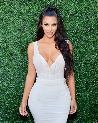 Kim kardashian 2025 west dress