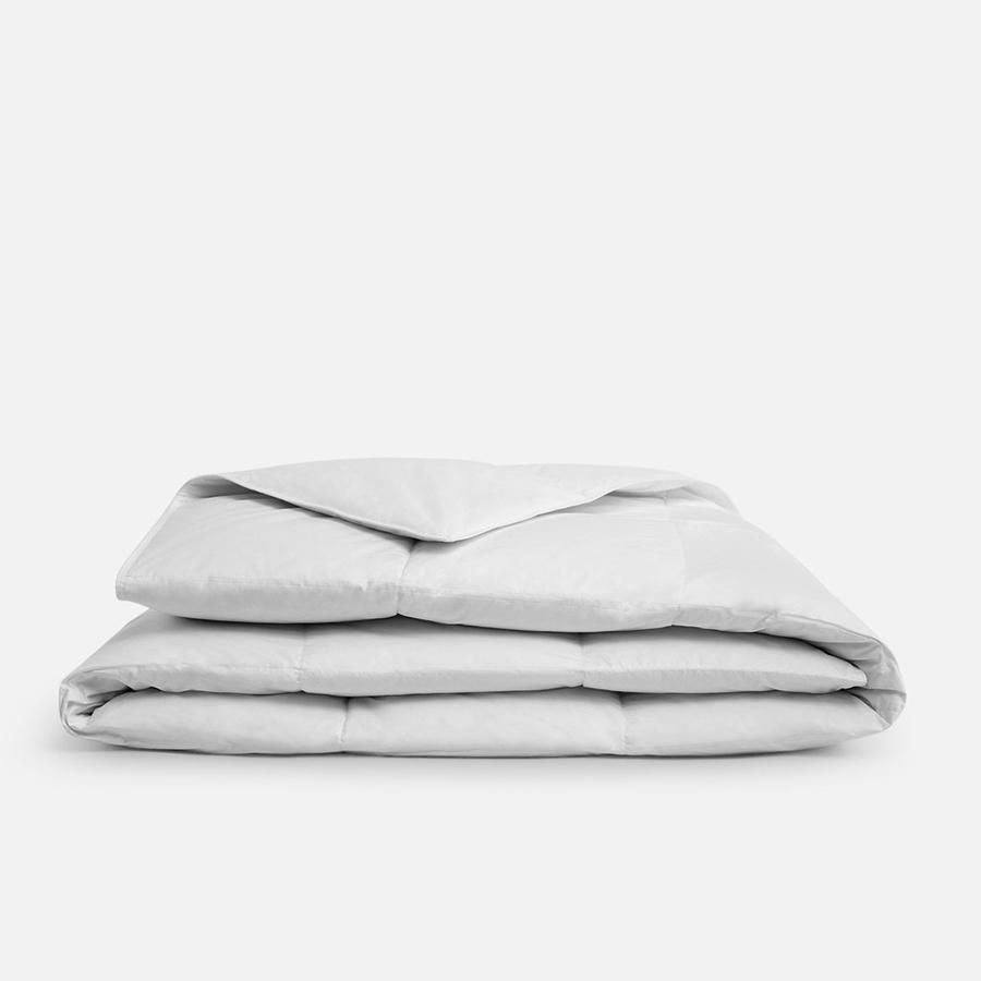 Brooklinen Down Alternative Comforter Sale 2020 | The Strategist