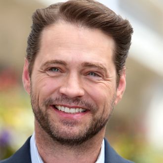 EXTRA Interviews Jason Priestley At Westfield Century City