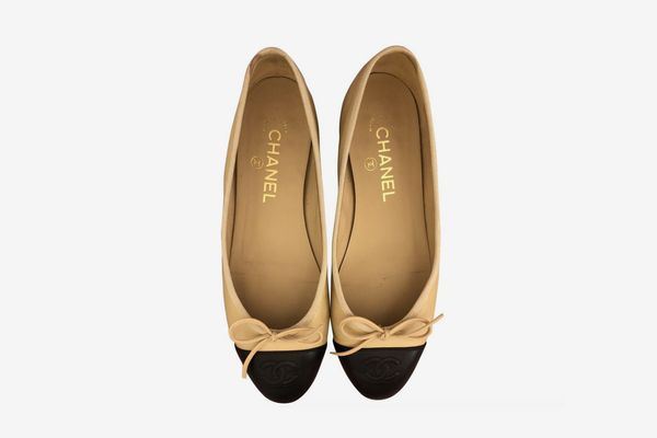 Chanel Ballerina Flats Beige and Patent Leather