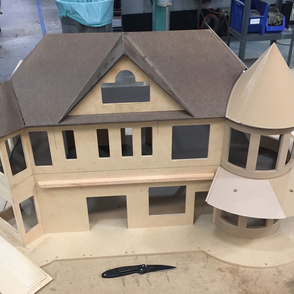 How Sharp Objects Built Amma's Creepy Dollhouse