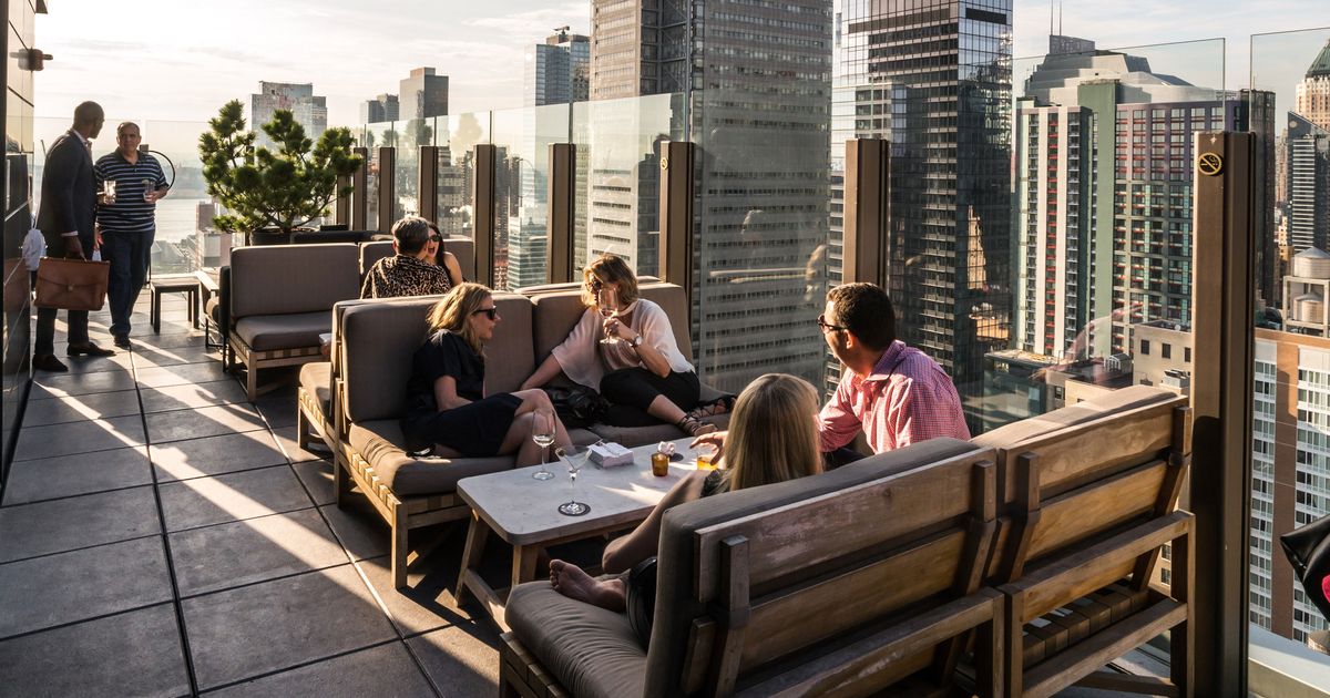 The Absolute Best Broadway Bars in NYC