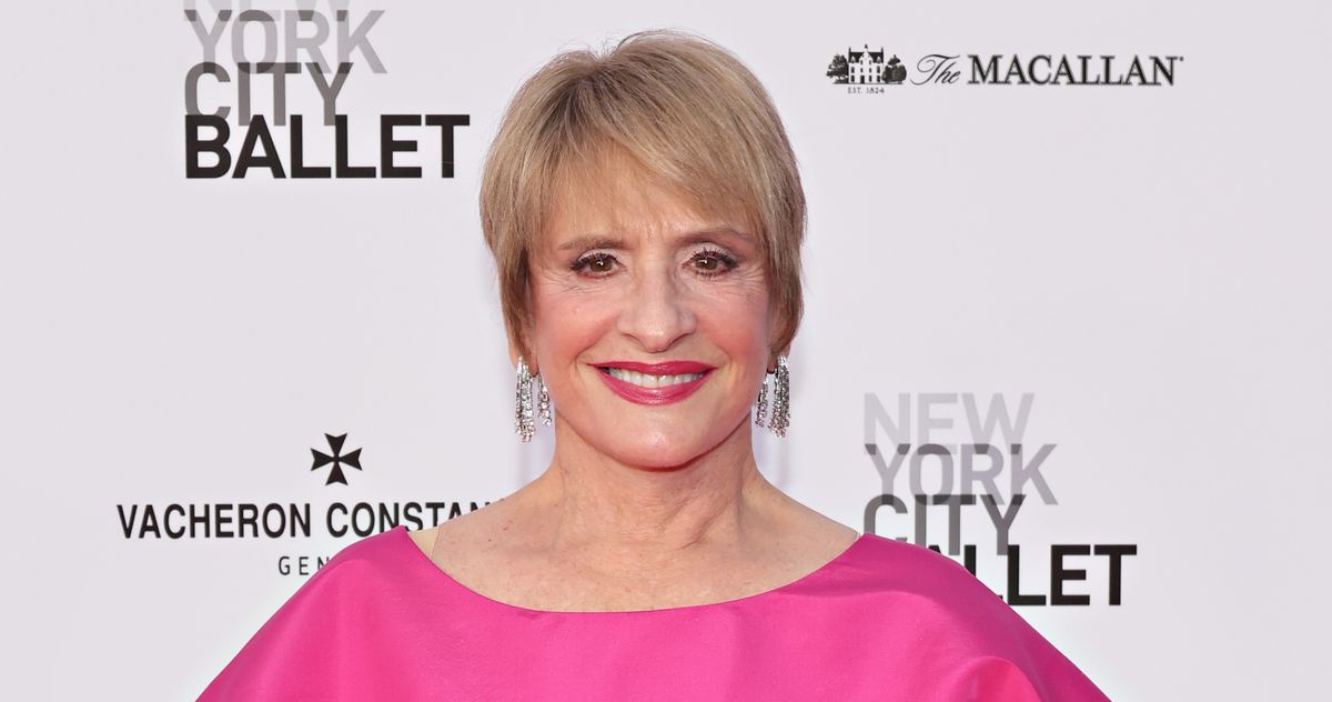 Patti LuPone Stages Return with Mia Farrow in 'The Roommate' - Vimarsana News
