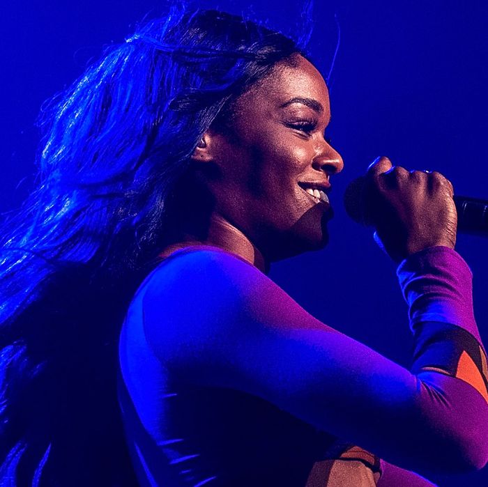 Azealia Banks Posts Facebook Apology For Using ‘f Word 