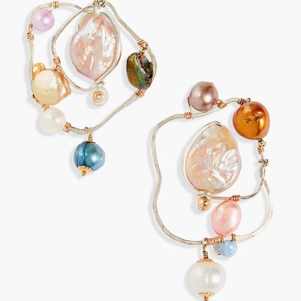 Isshi Perla Mismatched Earrings