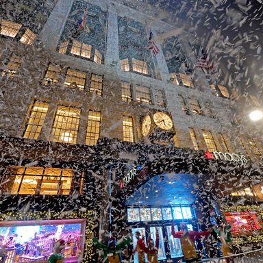 Photos: See the Best Holiday Windows in NYC