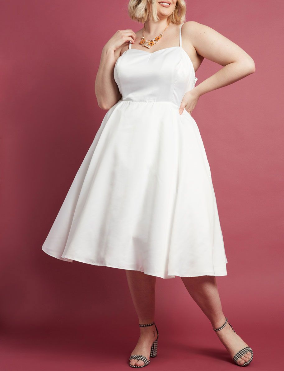 modcloth wedding dresses plus size