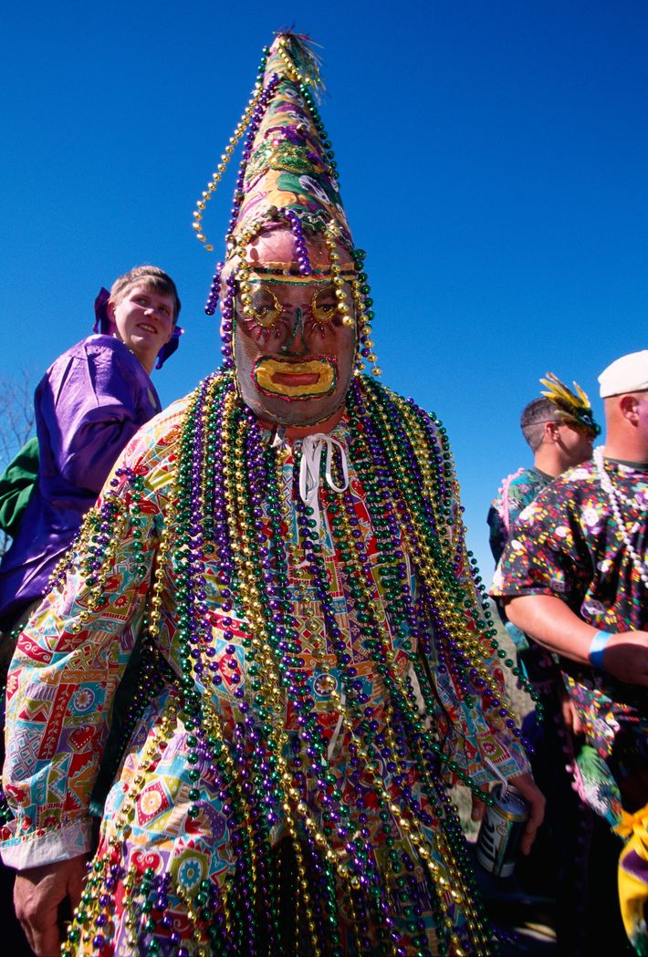 Let S Talk About Those Creepy Rural Mardi Gras Pictures On True Detective