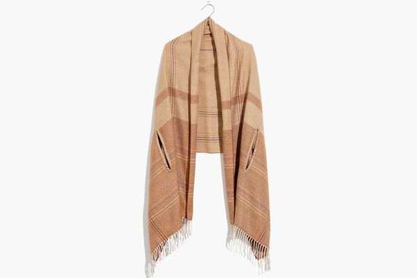 16 Stylish Scarves for Women