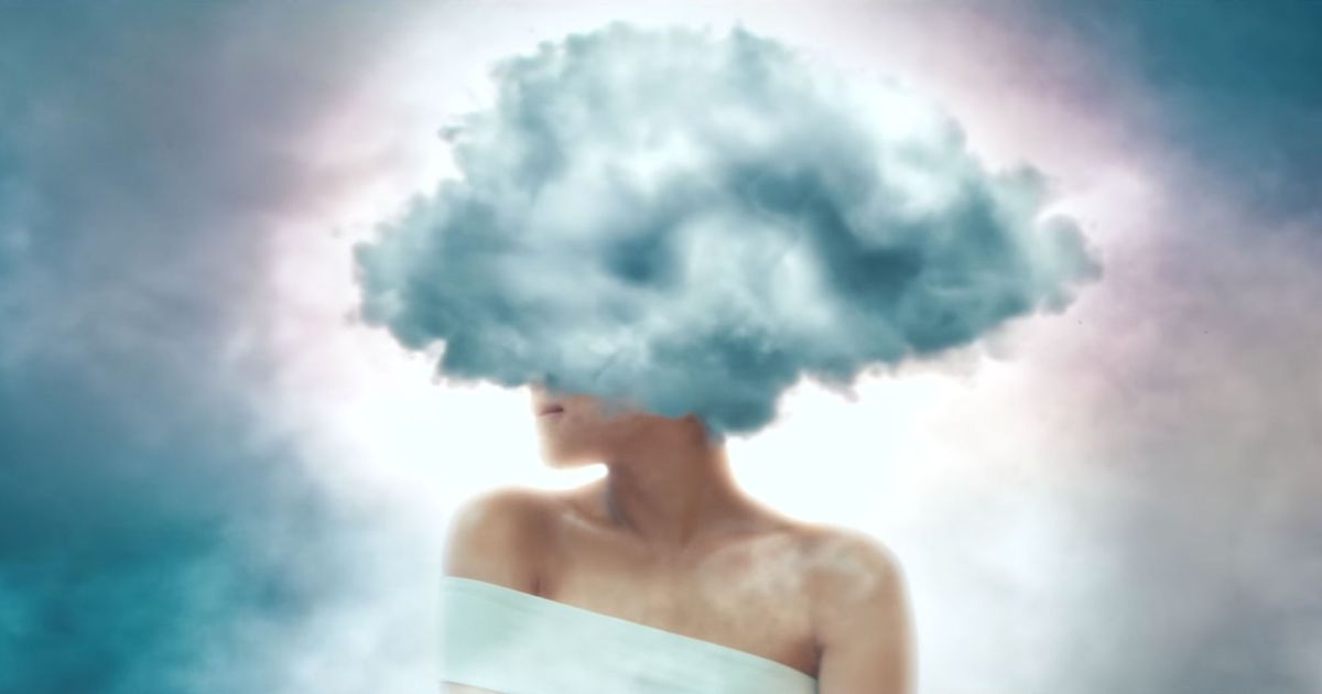 Ariana Grande â€˜Breathinâ€™ Music Video: Watch