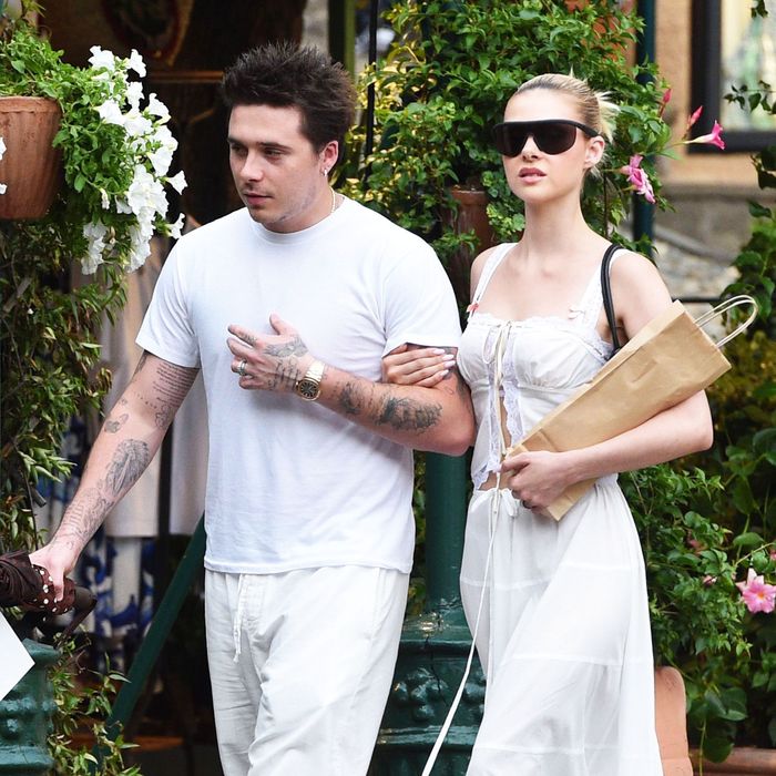 Brooklyn Beckham wears ring again amid rumours hes married Nicola Peltz   Metro News