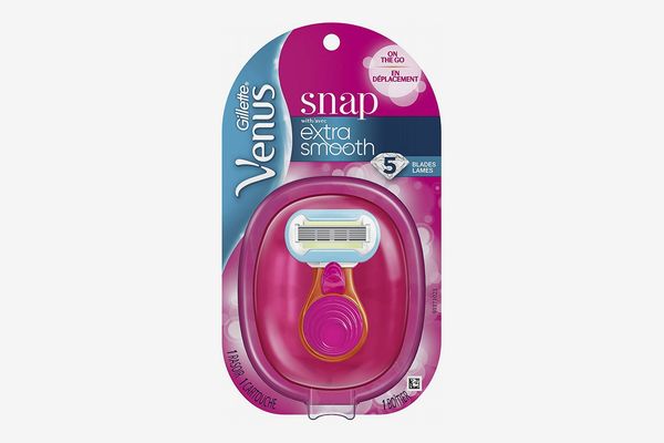 Gillette Venus Snap Cosmo Pink with Extra Smooth Women’s On-the-Go Razor