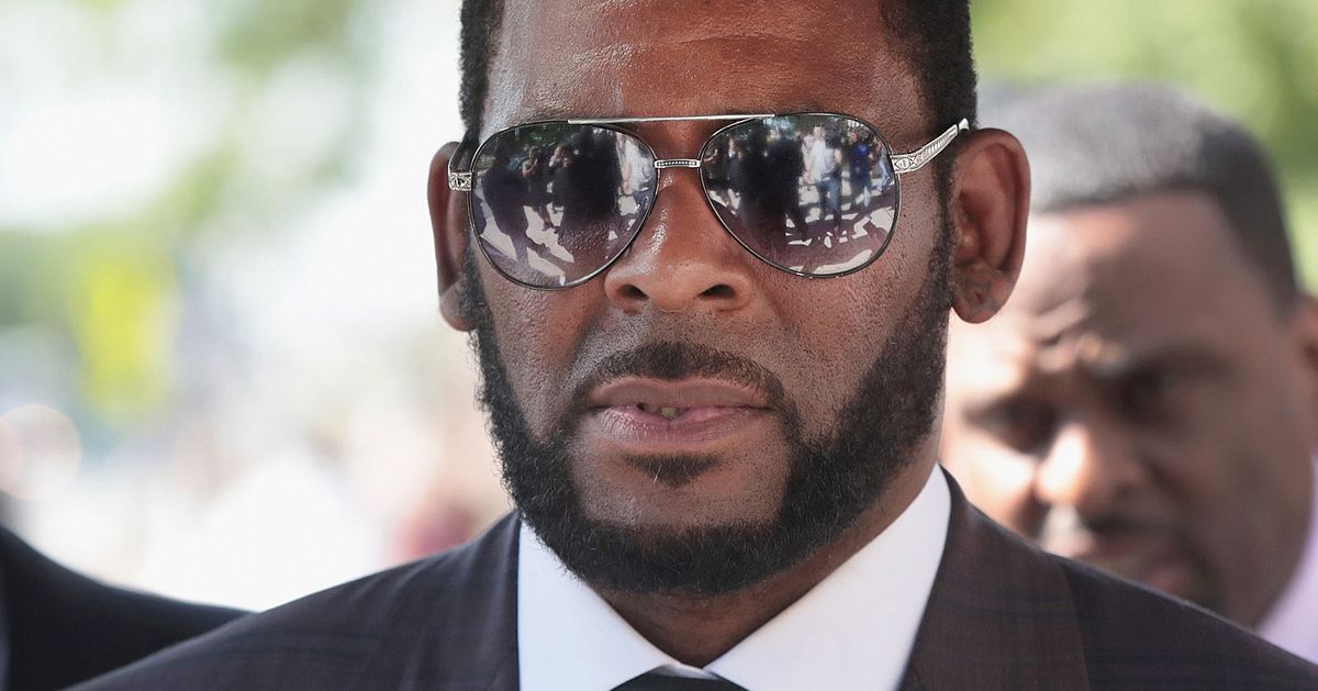 R. Kelly 拒絕保釋，在敲詐勒索案中不認罪