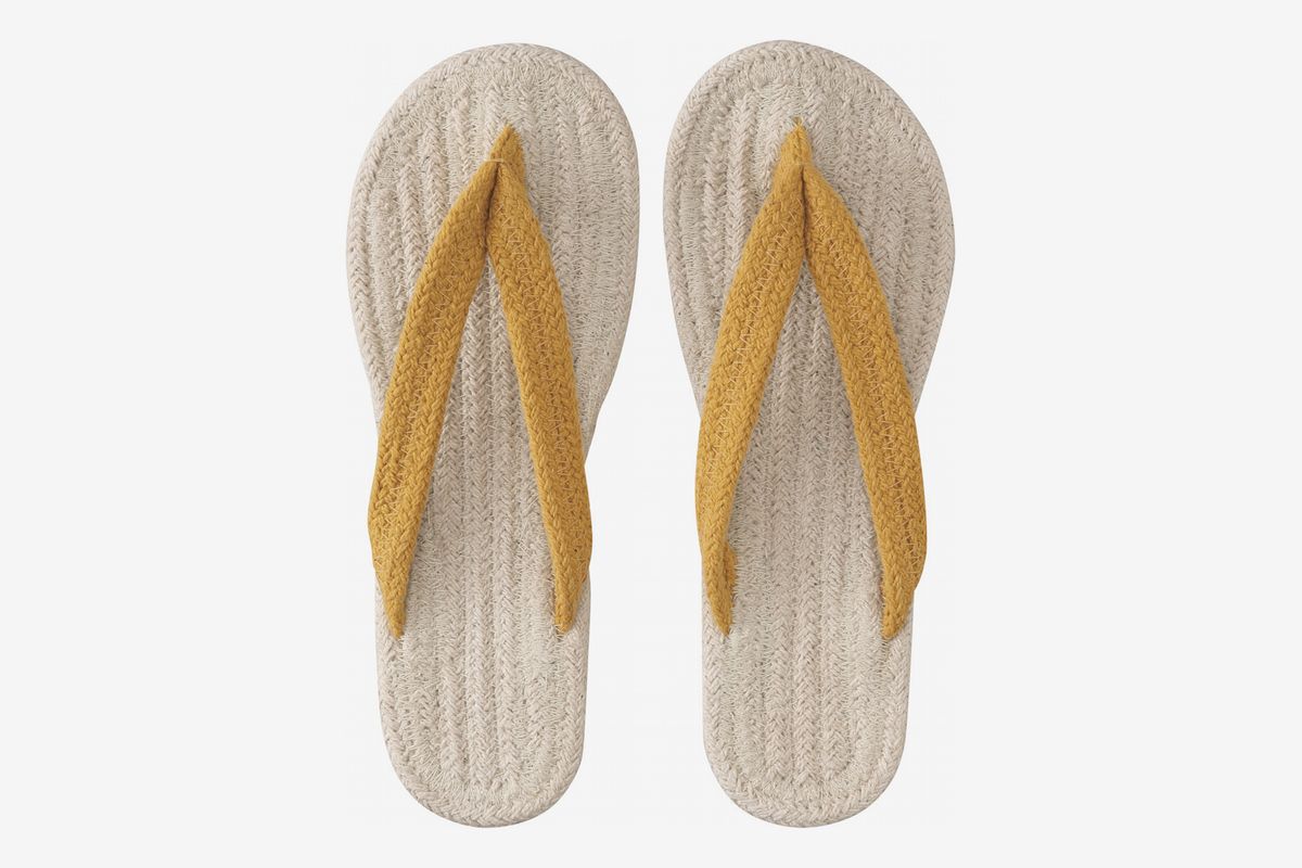 BEAUTYVAN Women Flat Bath Slippers Summer Indoor Outdoor Home Beach Loafer Flip Flops Sandals
