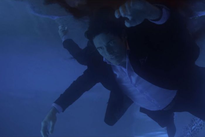 James Marsden as Steve Wood in Dead to Me.