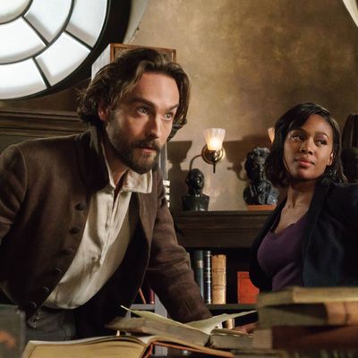 Tom Mison and Nicole Beharie in the 