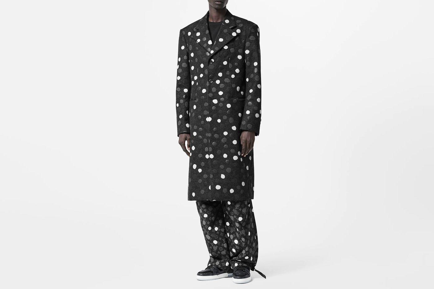 Louis Vuitton Yayoi Kusama Polka Dot Monogram Puffer Jacket – Savonches