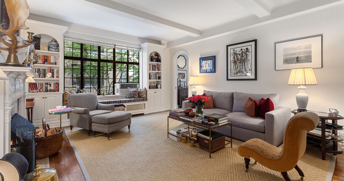 Upper East Side Two-Bedroom Comes With Fireplace, Built-Ins