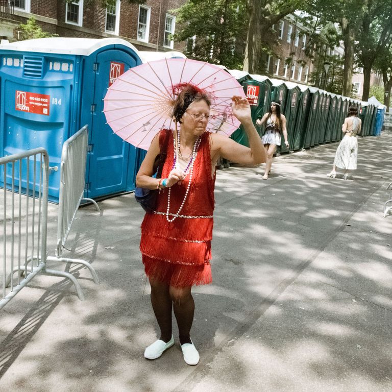 Street Style: Welcome to the Roaring 20s