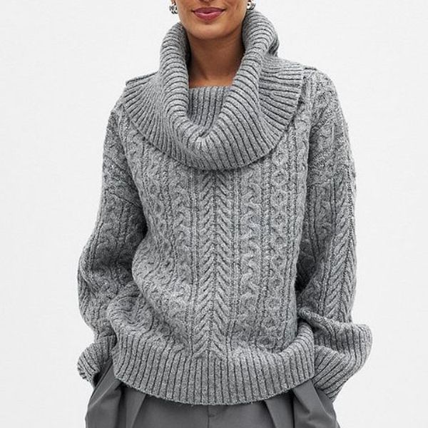 NA-KD Cable Knitted Off Shoulder Sweater