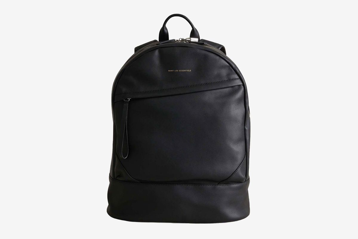 branded backpacks under 500