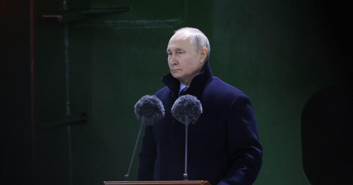 U.S. Officials: Don't Freak Out About Russian Nukes in Space - Vimarsana News