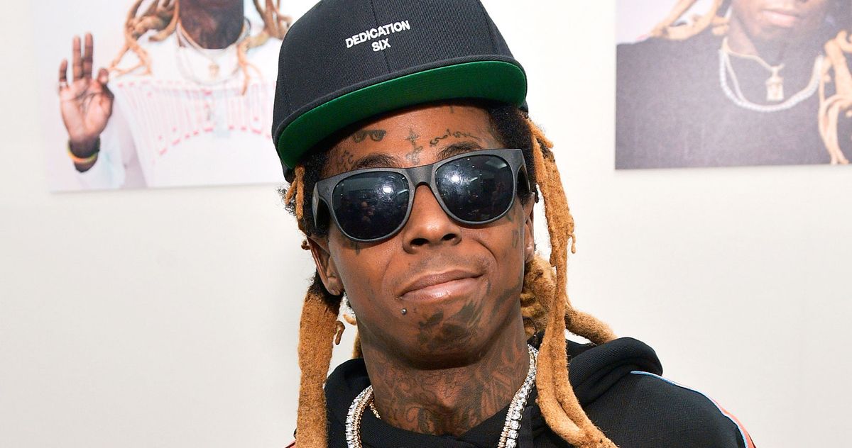 Lil Wayne Hit With Federal Gun-Possession Charge