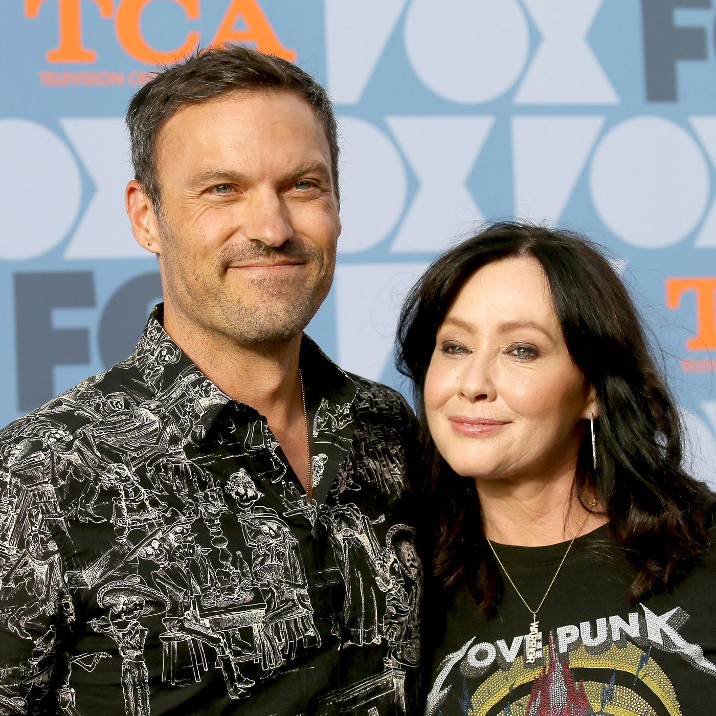 Shannen Doherty Tributes in From Charmed, 90210 Casts