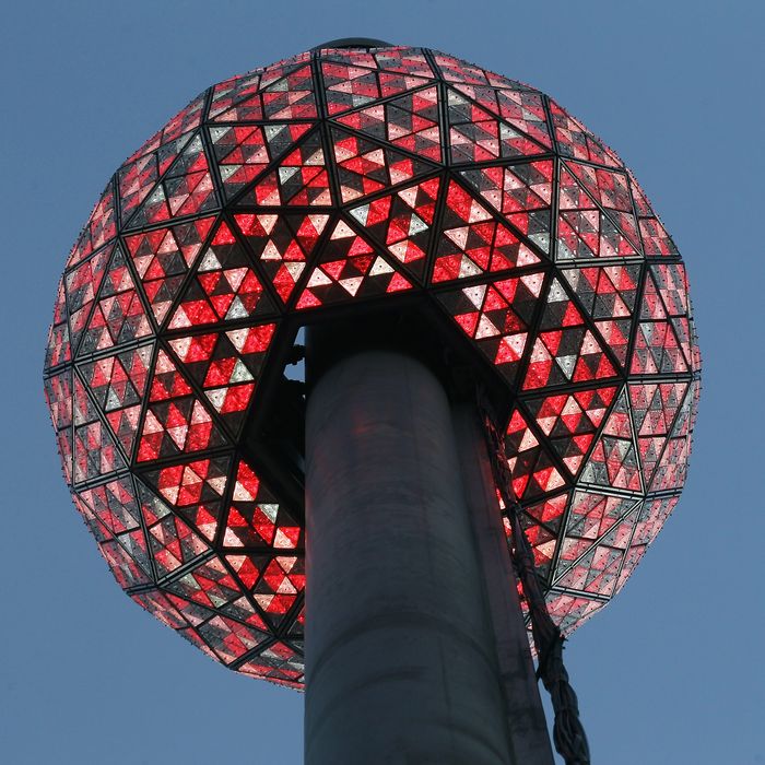 NEW YORK, NY - DECEMBER 30: The Times Square New Year's Eve Ball is tested the day before New Year's Eve on December 30, 2011 in New York City. The 11,875-pound Waterford crystal ball will descend a 130-foot tall flagpole to mark the beginning of 2012. (Photo by Mario Tama/Getty Images)
