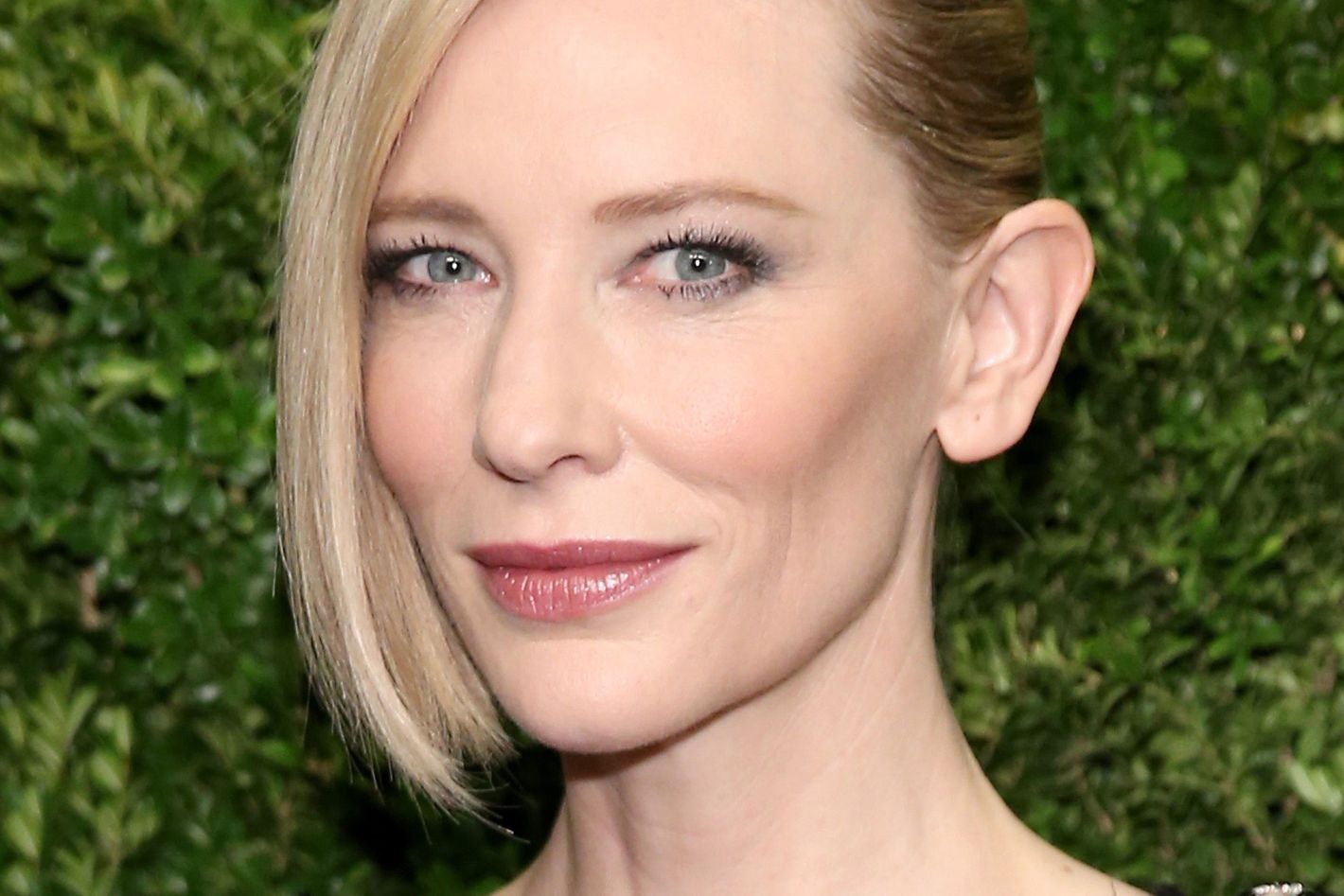 Cate Blanchett Is Sick of Having the Same Conversations About Women in  Hollywood