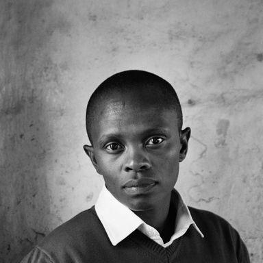 See Zanele Muholi’s Powerful Portraits of the LGBTI Experience in South ...