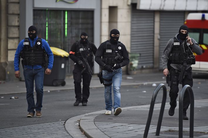 Suspected Planner of Paris Attacks Killed in Police Raid